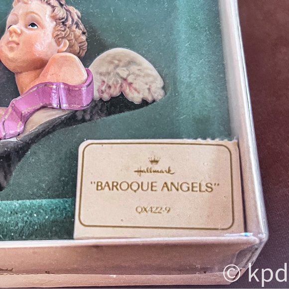 1983 Hallmark QX4229 "Baroque Angels" Ornament - Picture 4 of 9